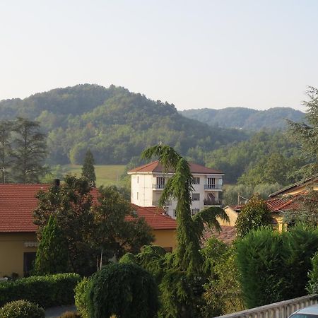 Casa Giordano Bed and Breakfast Mombello Monferrato Exterior foto