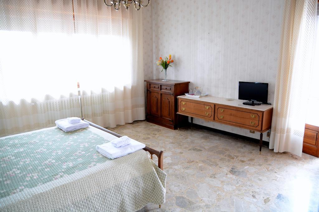 Casa Giordano Bed and Breakfast Mombello Monferrato Exterior foto